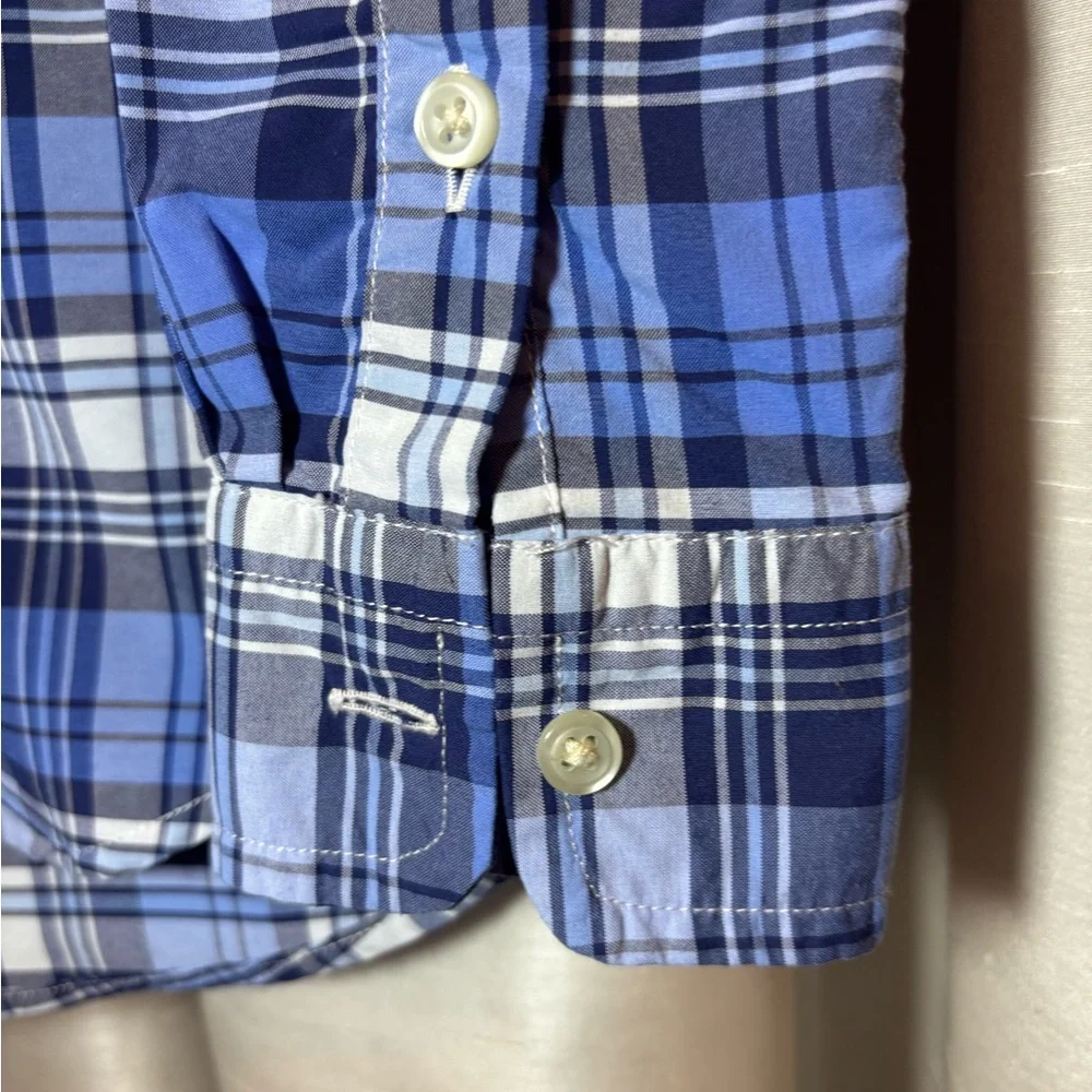 Ralph Lauren Blue and White Plaid Performance Button Down Shirt, medium (10-12),